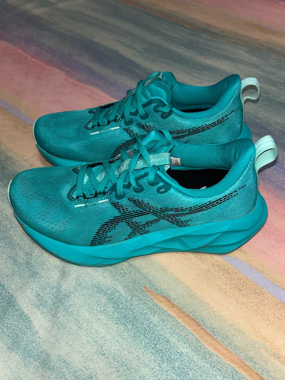 Asics NovaBlast 5 1012B765 Wave Teal/Black Running Shoes Sneakers Women Size 7.5